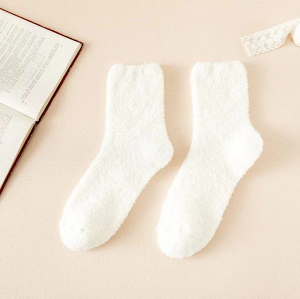 3/5/10 Double Autumn Winter Coral Fleece Socks for Women, Thickened Warm Floor Socks, Mid-Calf Solid Color Retro Cable Knit Postpartum Sleep Socks